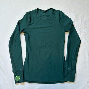 Lululemon Hold Tight Long Sleeve Workout Activewear Shirt Side Pocket 6